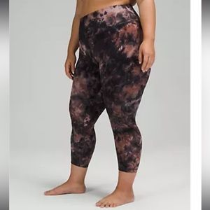 Lululemon Align High Rise Crop 23” Size 16